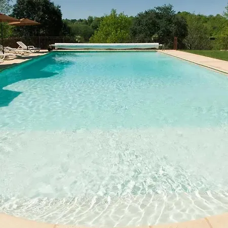 Douillet A Avec Piscine *